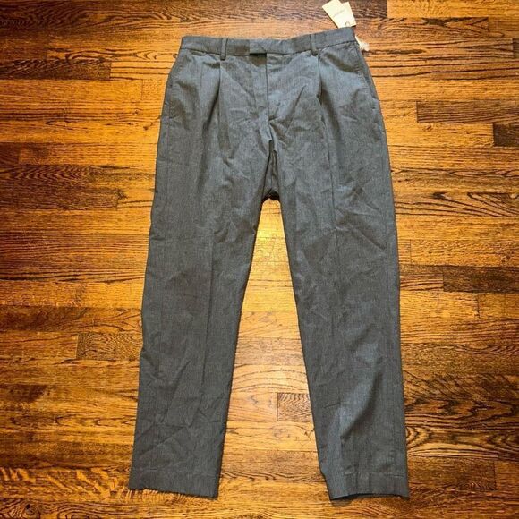 New Oobe Kalani Pleated Pants - Picture 1 of 6